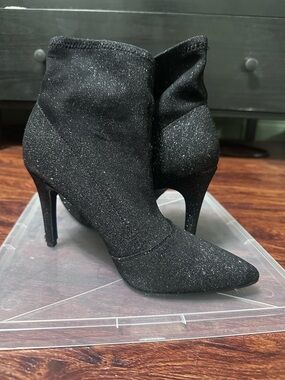 Black Glitter Pointed Toe Stiletto Ankle Boots - Women